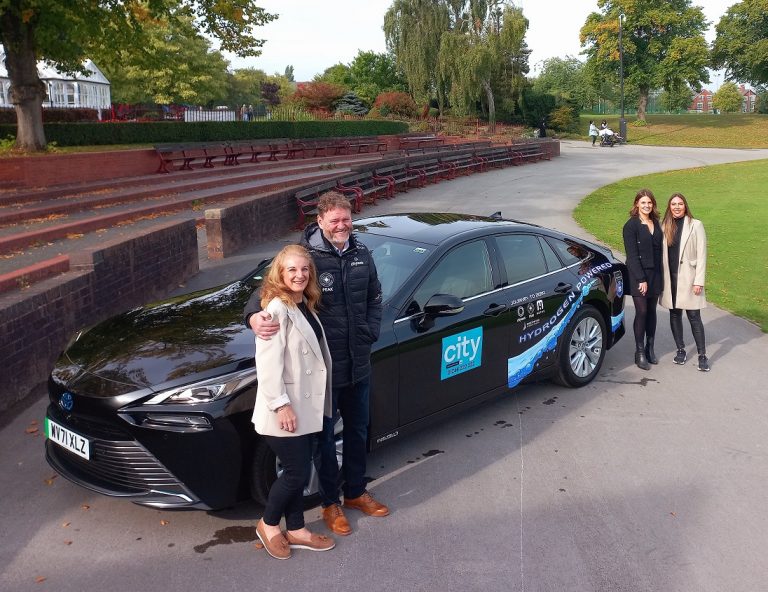 City Taxis return as partners of the Redbrik Foundation Chesterfield 10k