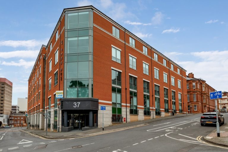 Nottingham Castle Quarter office building snapped up