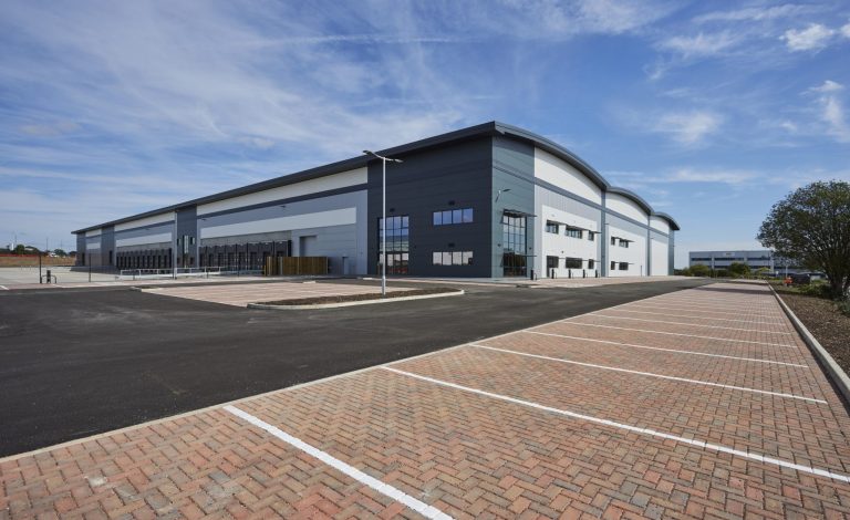 Hines and Clowes expand venture to develop 1.15m sq ft of logistics space