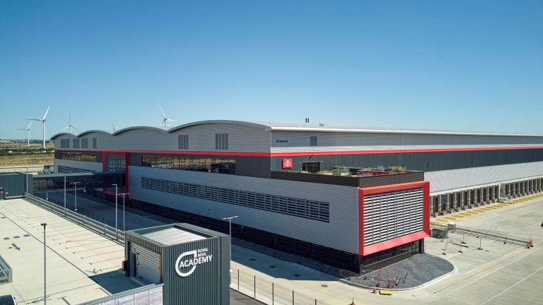 Royal Mail opens Midlands Super Hub at Daventry International Rail Freight Terminal