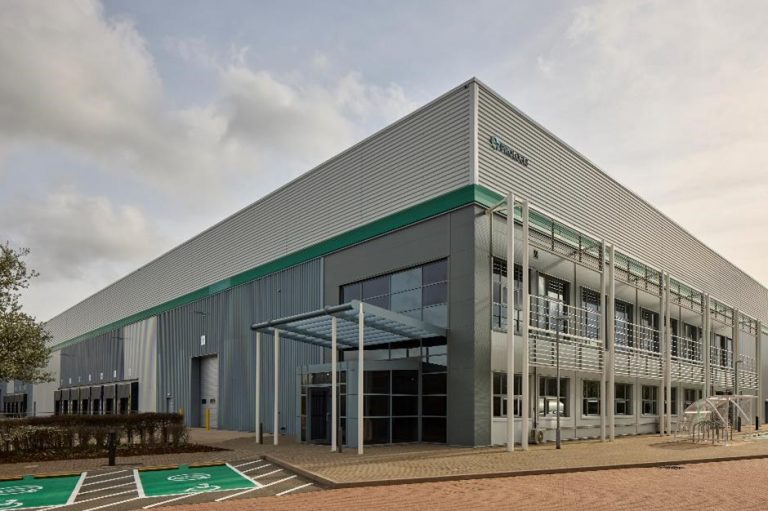 Global lubricant supplier lets 154,452 sq ft unit in Kettering