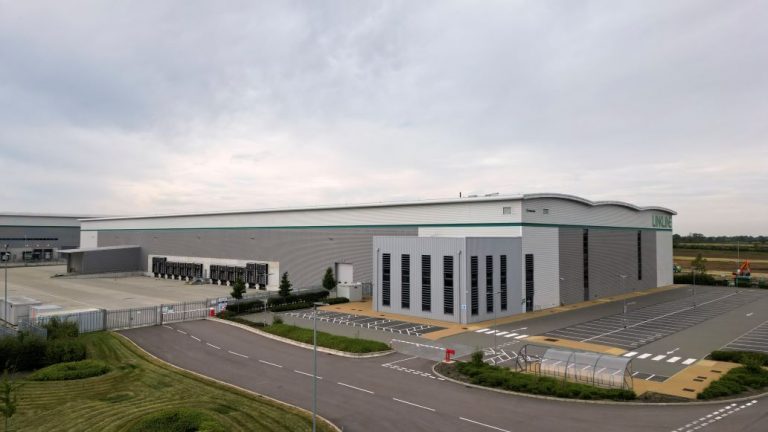 Furniture distributor welcomed to Northamptonshire logistics park