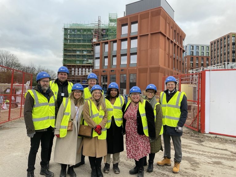 Alumni given exclusive preview of new Business School site